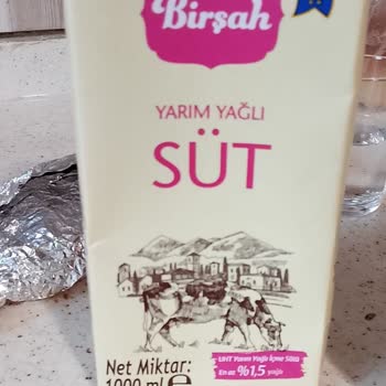A101 Bozuk Süt Ürünüyle Karşılaşma