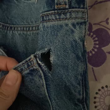 İlk Giyimde Yırtılan Pantolon Ve Uzayan İnceleme Süreci