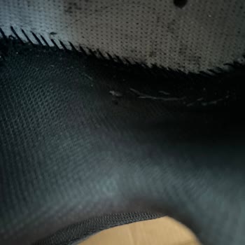 Skechers Ayakkabı Astarında Beklenmedik Yırtılma