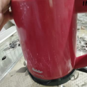 Fakir Çay Makinesi Hayal Kırıklığı: Eriyen Alt Kısım