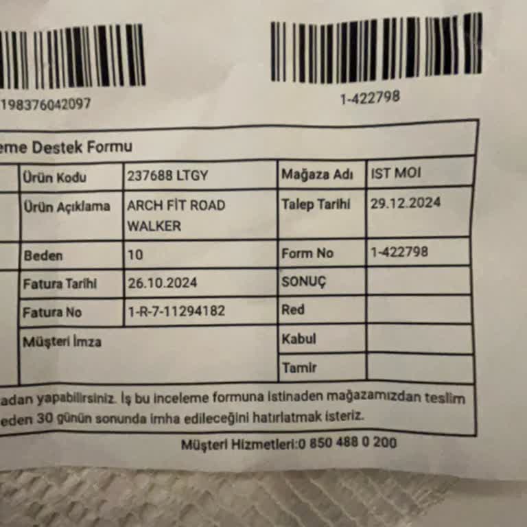 Kalitesiz Ayakkabı Ve Umursamaz Müşteri Hizmetleri