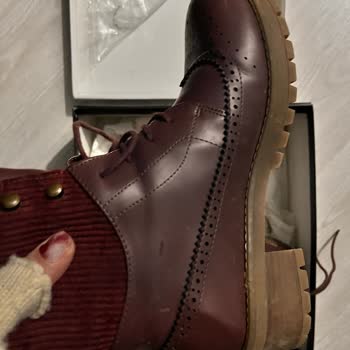 Seyrek Kullanılan Botun Dikiş Problemi Ve Yetersiz Müşteri Hizmeti