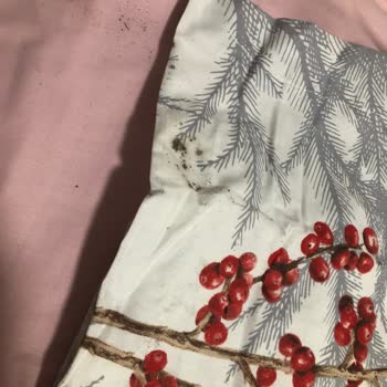 Ozdilekteyim Uygulamasında Hayal Kırıklığı: Küflü Ve Kırık Ürünler