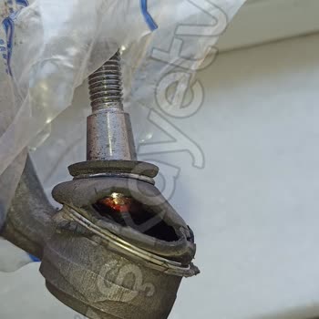 Yeni Aldığım Rot Başı 10 Bin Km'de Sorun Çıkardı