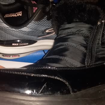 Skechers Botlarda Kalite Sorunu Ve Üretim Hatası!