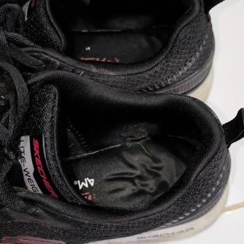 Skechers Ayakkabıda Hızlı Deformasyon Ve Yetersiz İnceleme