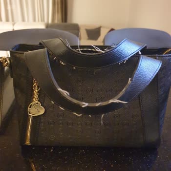 Vakko Çantamda Erken Yıpranma Sorunu