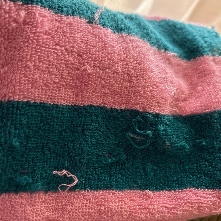 Zsa Zsa Zsu Bornozunda Kalıcı İplik Sorunu