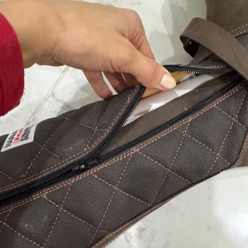 Bozuk Çizme Ve İlgisiz Müşteri Hizmetleri