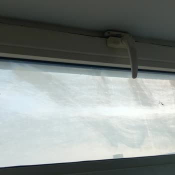 Dehşet Verici Otel Deneyimi Ve İlgisiz Tur Şirketi