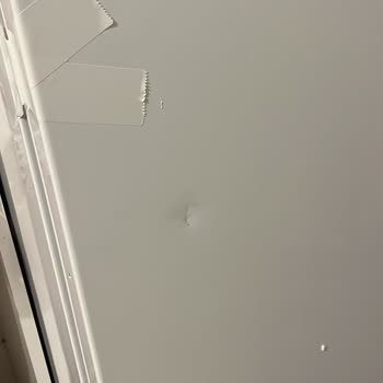 Hasarlı Buzdolabı Ve Yetersiz Müşteri Hizmeti