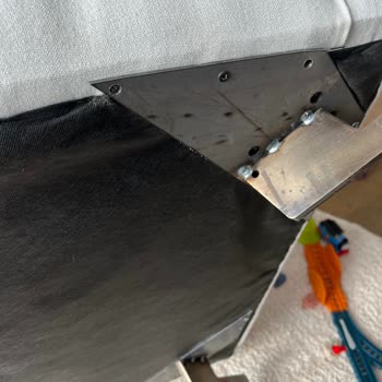 Kuta Home'dan Alınan Berjerin Sürekli Kopan Ayakları