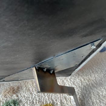 Kuta Home'dan Alınan Berjerin Sürekli Kopan Ayakları