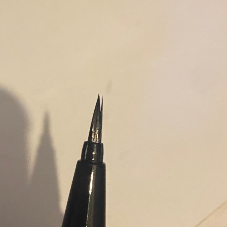 Bozuk Eyeliner İle Hayal Kırıklığı