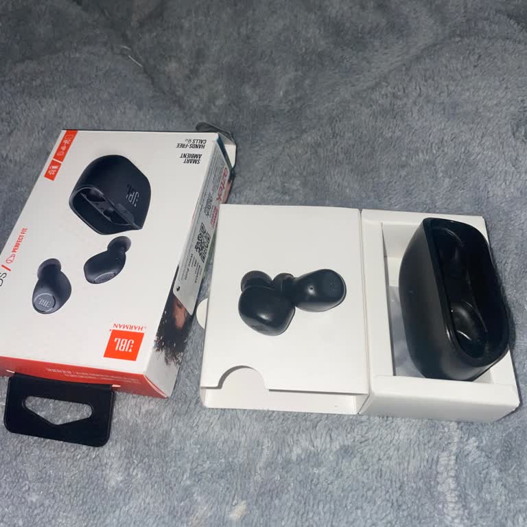 JBL Wave Buds Sağ Kulaklık Şarj Sorunu
