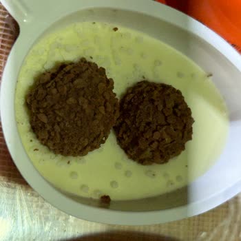 Kinder Joy Yumurtalarında Sağlık Tehdidi: Beyaz Pütürcükler