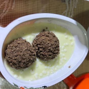 Kinder Joy Yumurtalarında Sağlık Tehdidi: Beyaz Pütürcükler