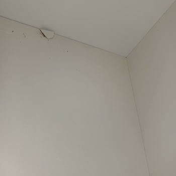 Atılım AVM'de Montaj Sorunu Ve Müşteri Memnuniyetsizliği