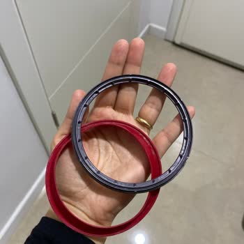 Dyson V15 Detect Modelinde Parça Sorunu Ve Çözüm Talebi