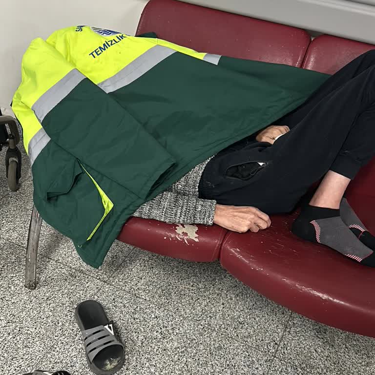 Hastanede İlgisizlik Ve Kötü Muamele