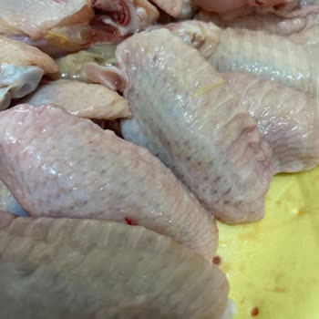 Bozuk Tavuk Siparişi Ve İlgisiz Müşteri Hizmetleri