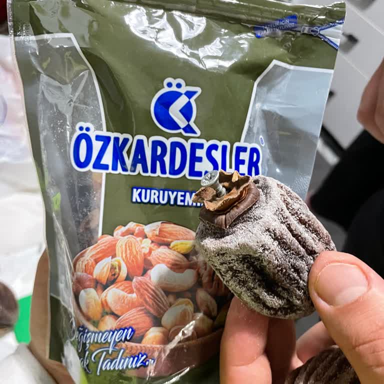 Cennet Hurması Paketinden Vida Çıktı Şoktayız