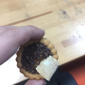 Eti Cin'de Şok Edici Üretim Hatası!