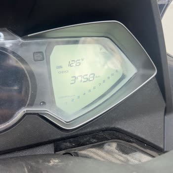 Kymco Downtown Scooter: Su Alan Ekran Ve Yetersiz Garanti Hizmeti