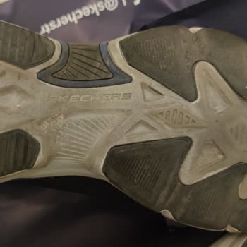 Skechers Ayakkabıda Kauçuk Sorunu Ve Yetersiz Müşteri Hizmeti