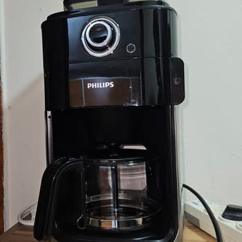 Philips Filtre Kahve Makinesi Su Sızdırıyor: Değişim Talebi