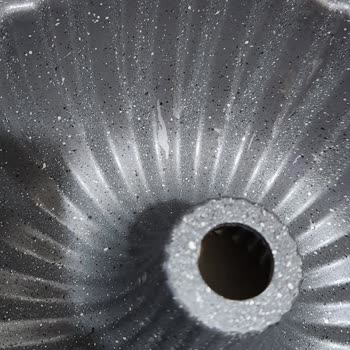 Kek Kalıbında Soyulma Problemi Ve Kullanım Tedirginliği