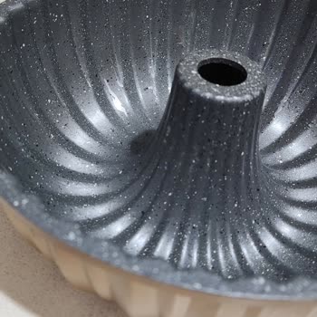 Kek Kalıbında Soyulma Problemi Ve Kullanım Tedirginliği