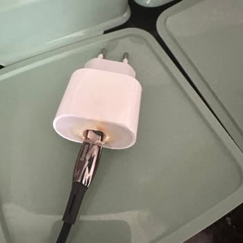 Baseus Şarj Kablosu Güvenlik Sorunu