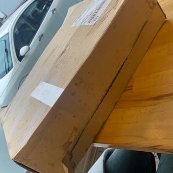 Zara'nın Sendeo Kargo İle Teslimat Sorunu Ve Hasarlı Ürün Deneyimi