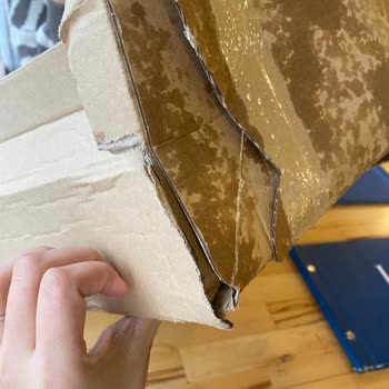 Zara'nın Sendeo Kargo İle Teslimat Sorunu Ve Hasarlı Ürün Deneyimi