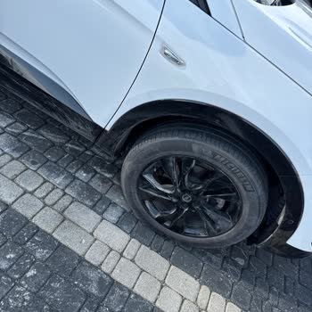 Opet Yıkama Hizmetinde Hayal Kırıklığı: Kirli Araçlar Ve Düzensiz Hizmet