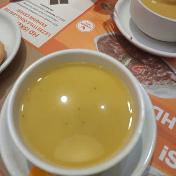 Restoranda Hijyen Sorunu Ve İlgisiz Yönetim