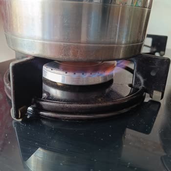 Doğalgaz Ocağında Eksik Yanma Ve Güvenlik Tehlikesi
