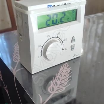 DemirDöküm Oda Termostat Pil Kapağı Bulamıyorum!
