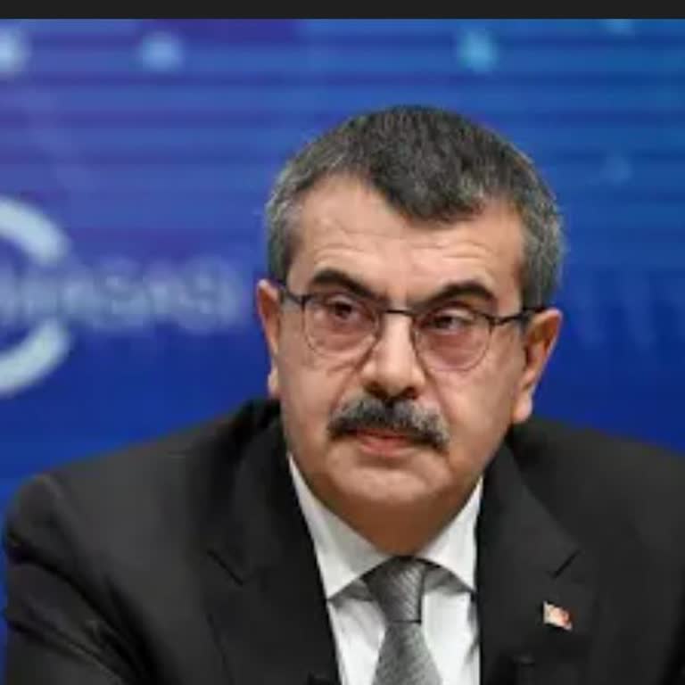 Eğitimde Adaletsizlik Ve Zorlaşan Sınavlar Öğrencileri Yıpratıyor