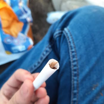 Sigara Paketinden Çıkan Yabancı Maddeler