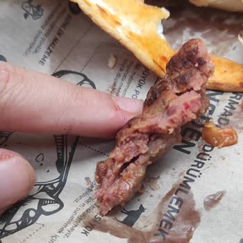 Dürümle Çiğ Ve Yanık Ürünle Aç Kalan Müşteri Deneyimi