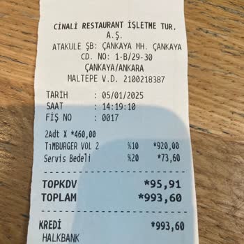 Timboo Cafe'de Beklenmedik Servis Ücreti Şoku