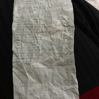 Kasiyerin Saygısız Davranışı Ve Yanlış İthamlar