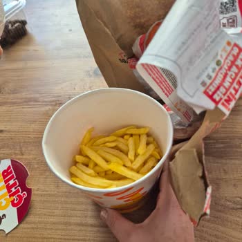 Yanlış Sipariş Ve Yetersiz Müşteri Hizmeti