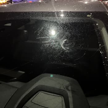 Tepe Nautilus AVM Otoparkında Hasar: Sorumluluk Ve Çözüm Bekleniyor