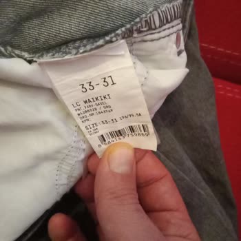 LCW Waikiki Mağazasından Alınan Kot Pantolonun Kimyasal Kokusu Sorunu