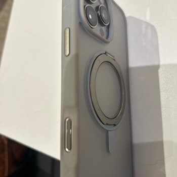 Dayanıklılığı Hayal Kırıklığı Yaratan Telefon Kılıfı