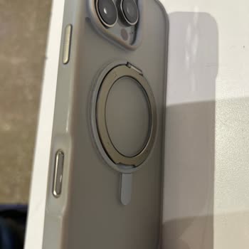 Dayanıklılığı Hayal Kırıklığı Yaratan Telefon Kılıfı