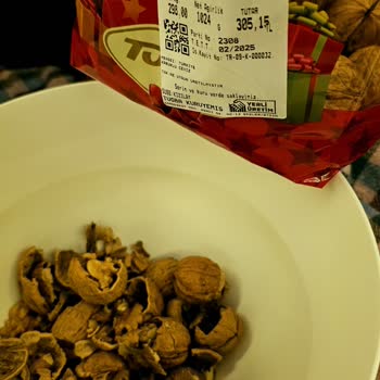 Kuruyemişlerde Böcek Sorunu: Güven Sarsıldı